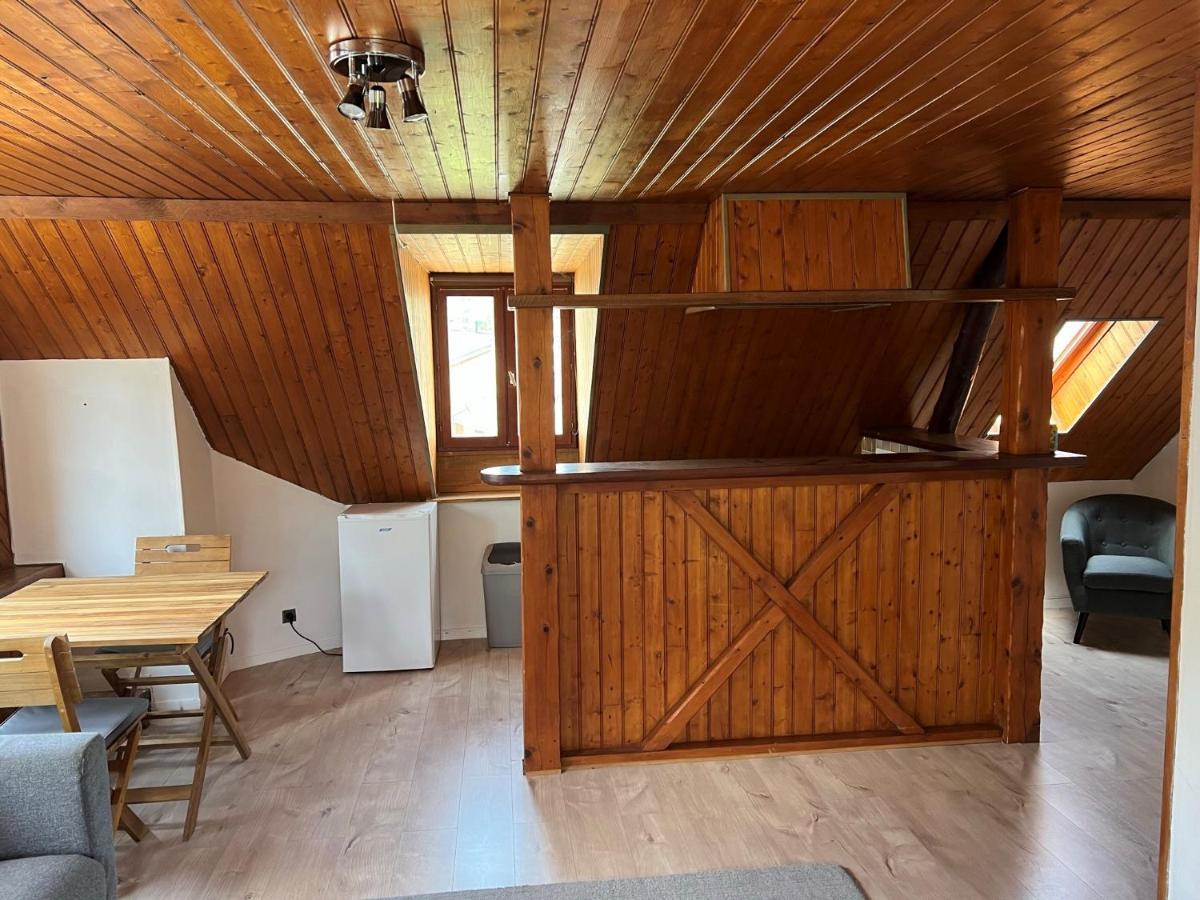 Top Floor Apartment With Mountain Views In The Centre Of Argeles Gazost Екстер'єр фото